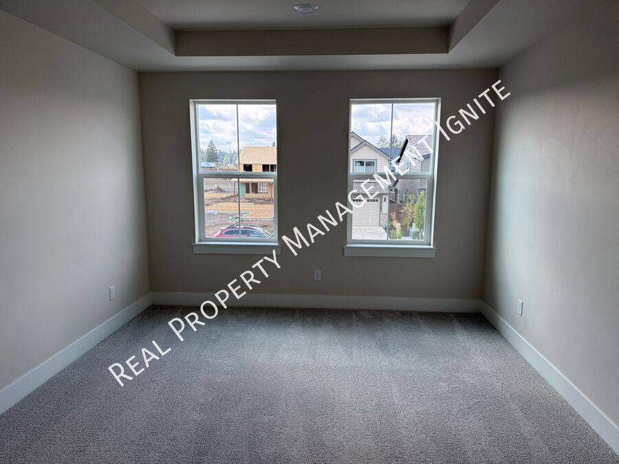 House for rent at 60948 SE Apollo Place, Bend, OR 97702