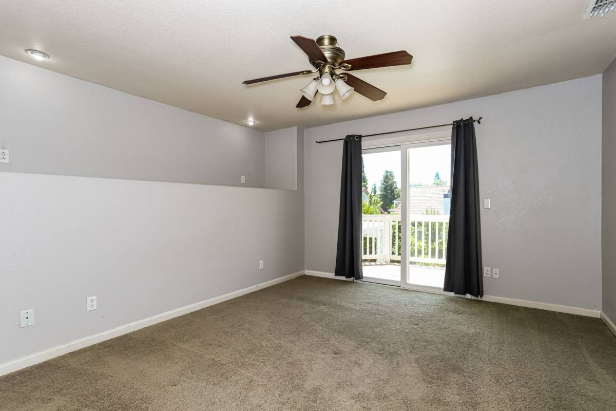 House for rent at 6512 Brockenhurst Dr, Elk Grove, CA 95758