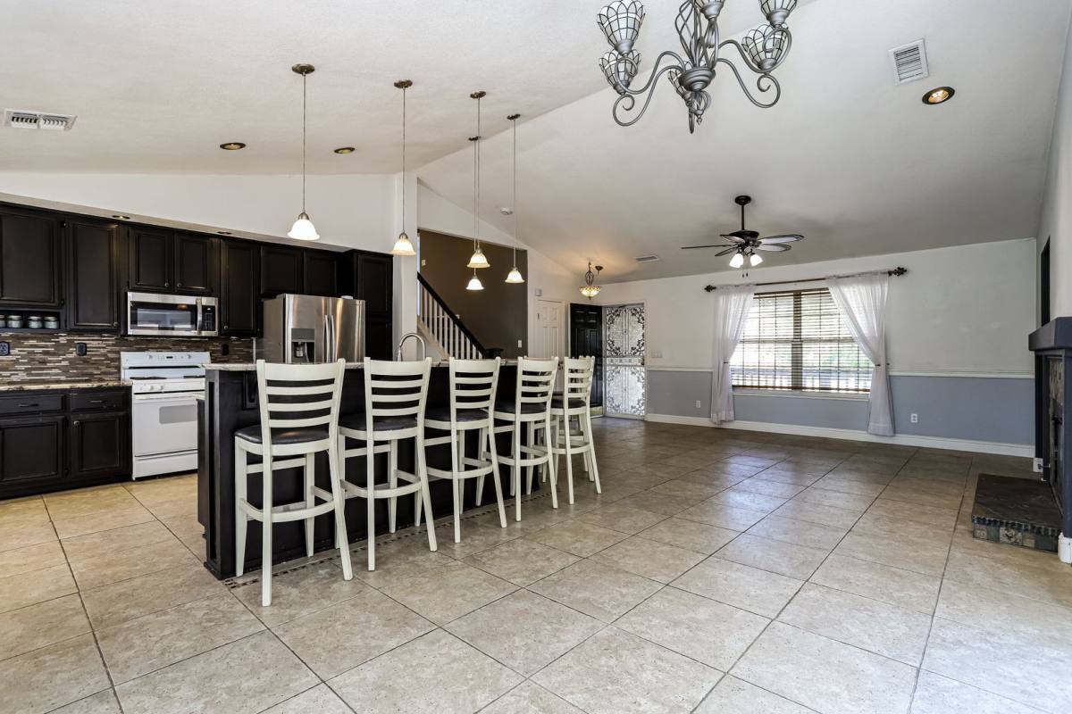 House for rent at 6512 Brockenhurst Dr, Elk Grove, CA 95758