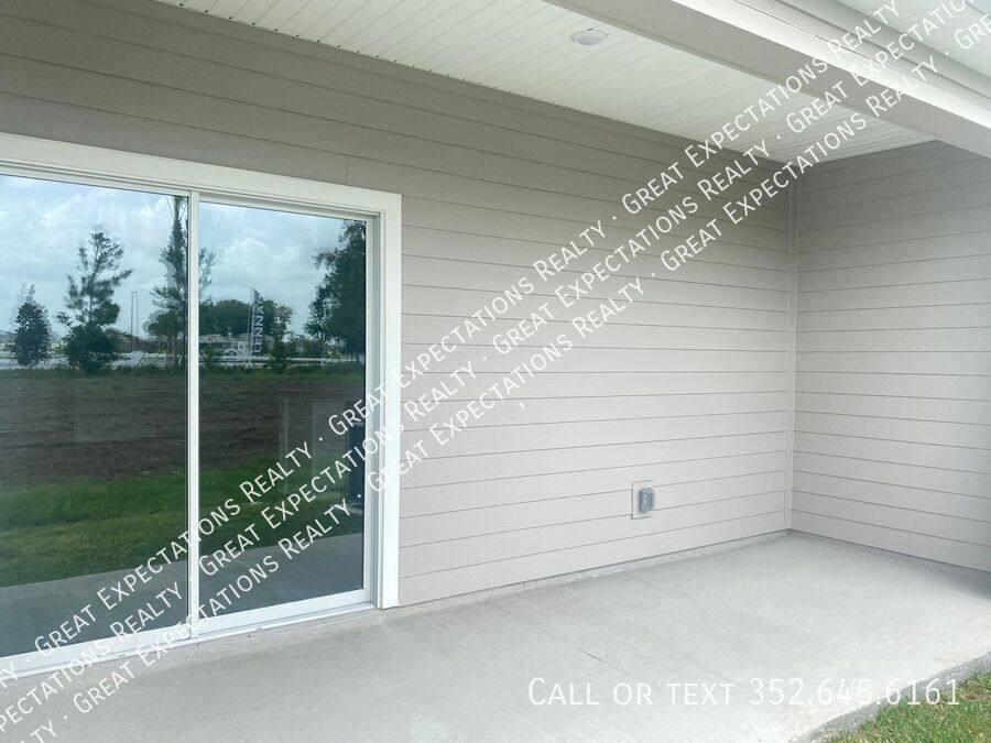 Townhouse for rent at 4863 SW 81st Loop, Ocala, FL 34476