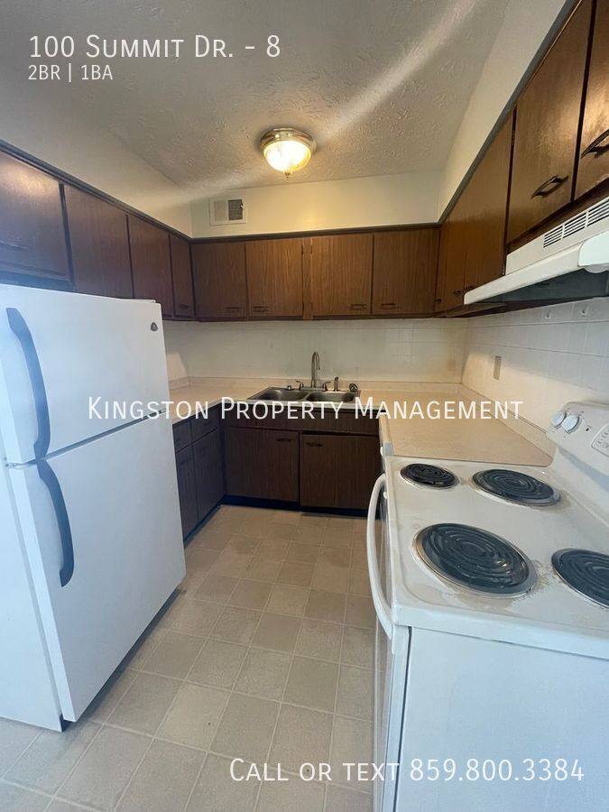 Apartment for rent at 100 Summit Dr #8, Mount Sterling, KY 40353