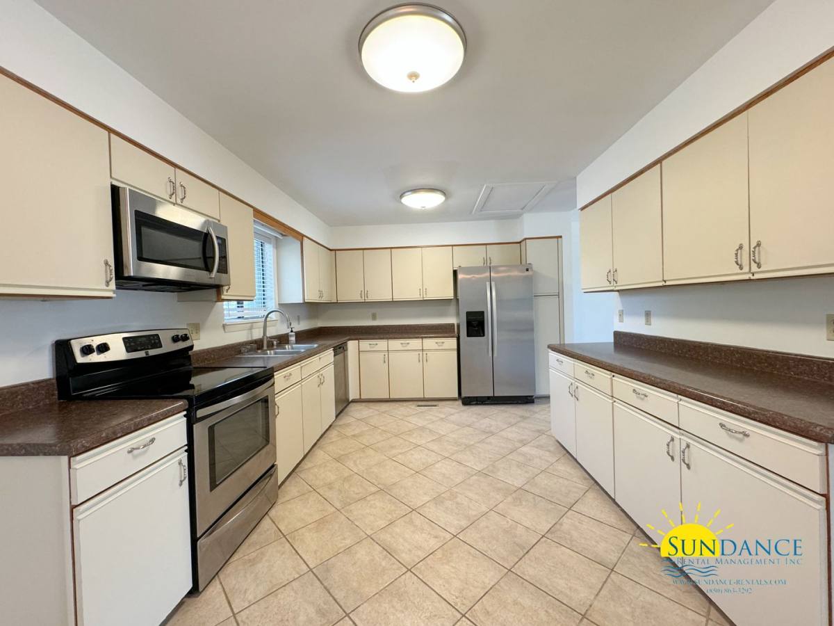 House for rent at 1 3rd St, Shalimar, FL 32579