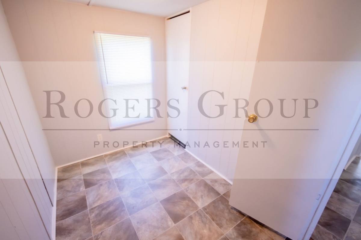 House for rent at 385 Julian Smith Rd, Henderson, NC 27537