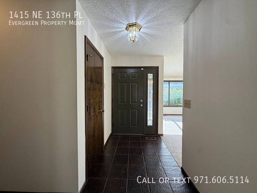 House for rent at 1415 NE 136th Place, Portland, OR 97230