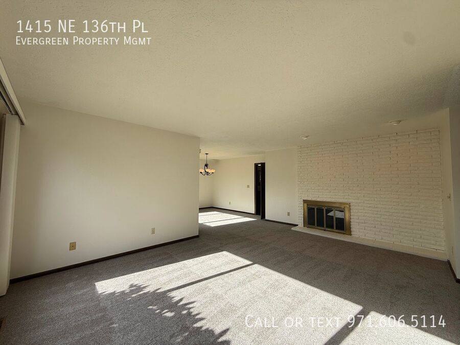 House for rent at 1415 NE 136th Place, Portland, OR 97230