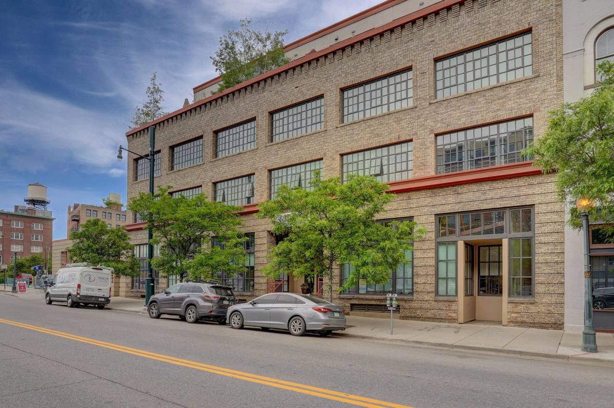Apartment for rent at 1435 Wazee St, Denver, CO 80202