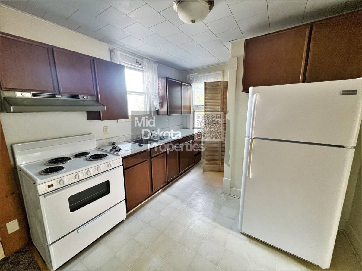 House for rent at 1200 E 3rd, Mitchell, SD 57301