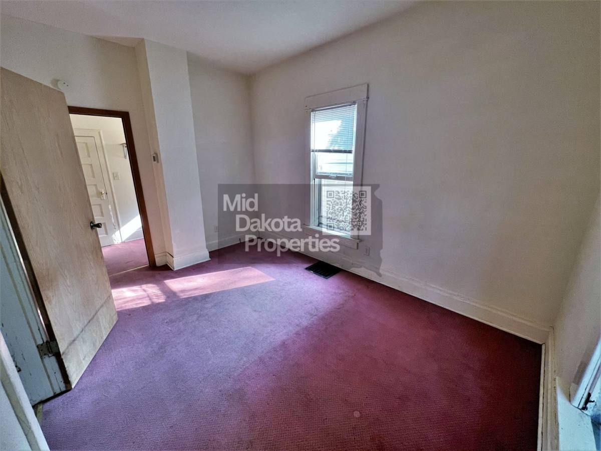 House for rent at 1200 E 3rd, Mitchell, SD 57301
