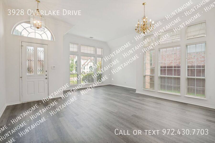 House for rent at 3928 Overlake Dr, Plano, TX 75023