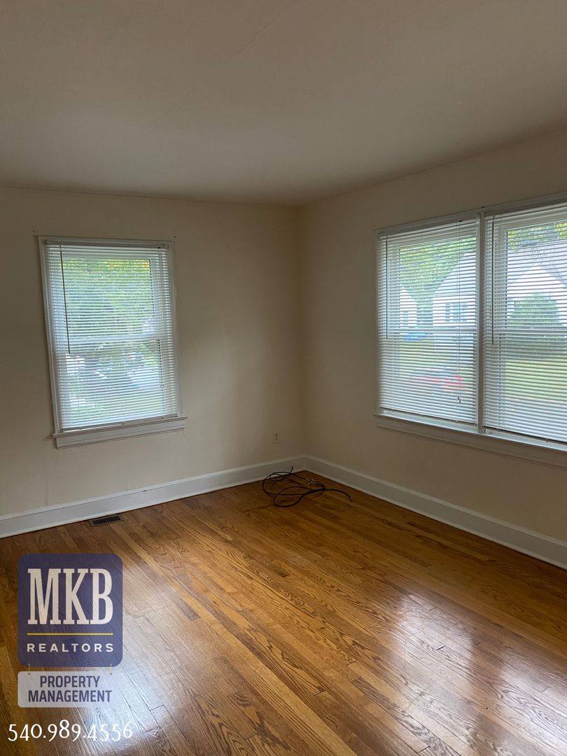 House for rent at 2742 Lansing Dr, Roanoke, VA 24015