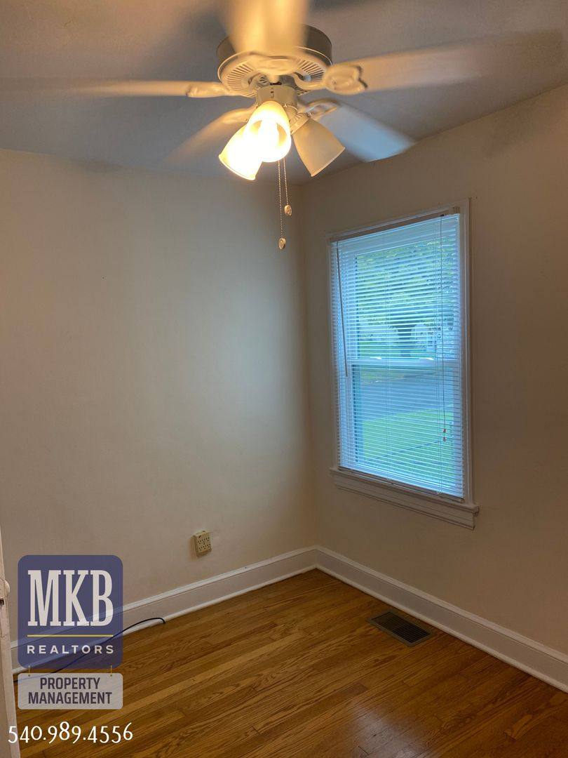 House for rent at 2742 Lansing Dr, Roanoke, VA 24015