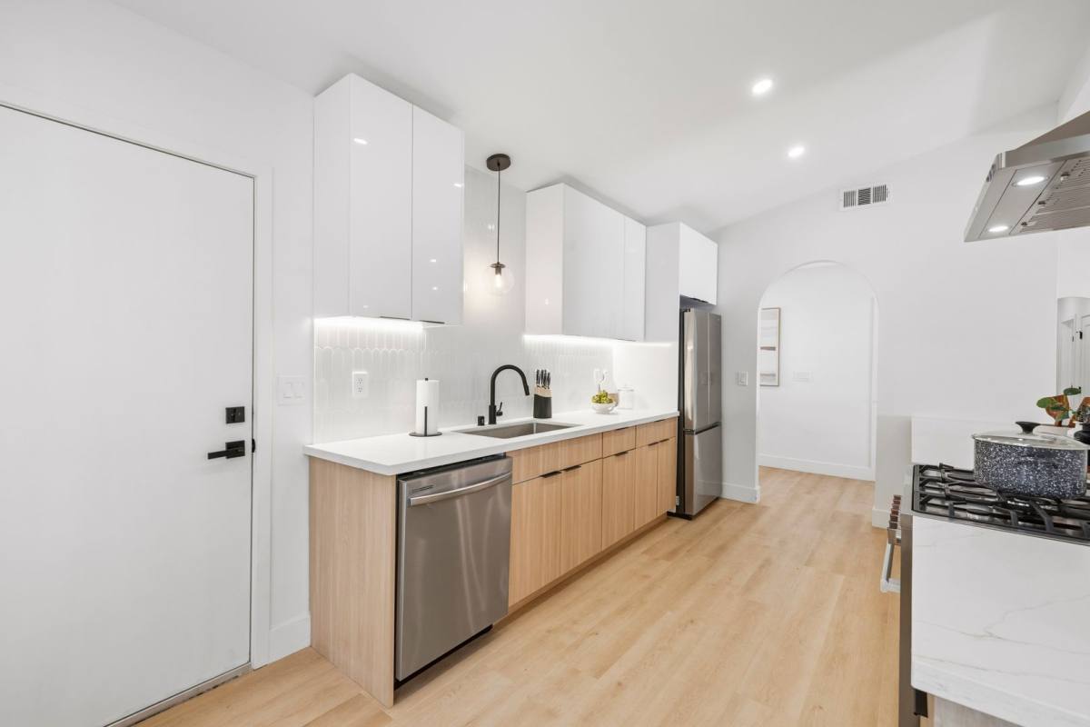 House for rent at 9355 Ruffner Ave, North Hills, CA 91343