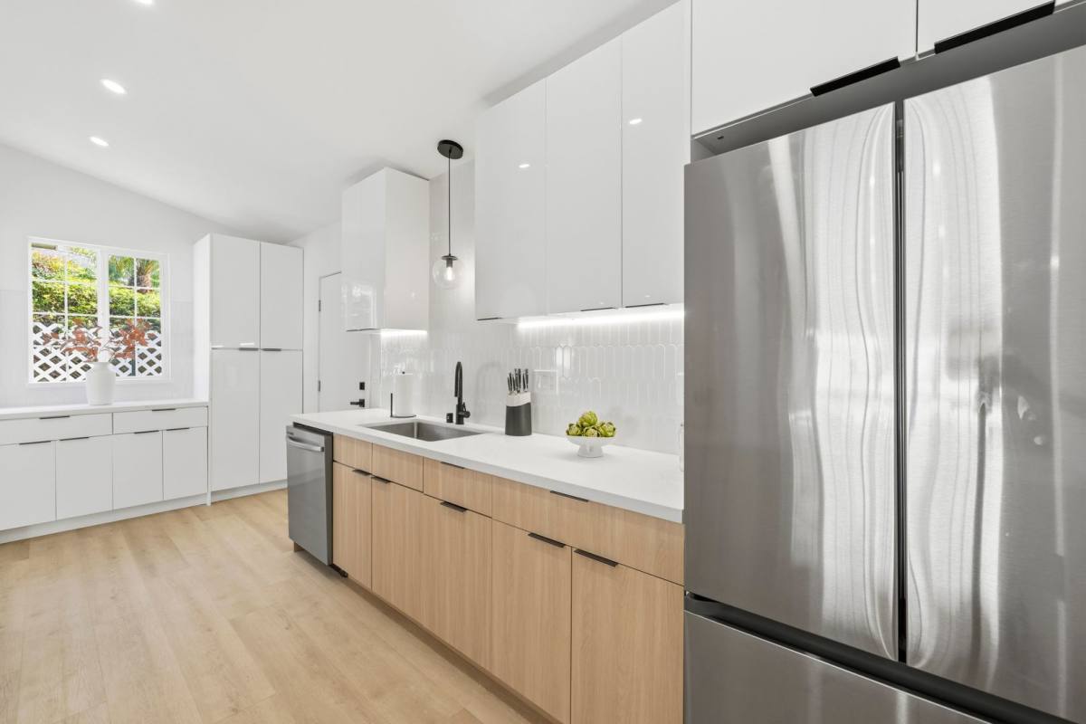 House for rent at 9355 Ruffner Ave, North Hills, CA 91343