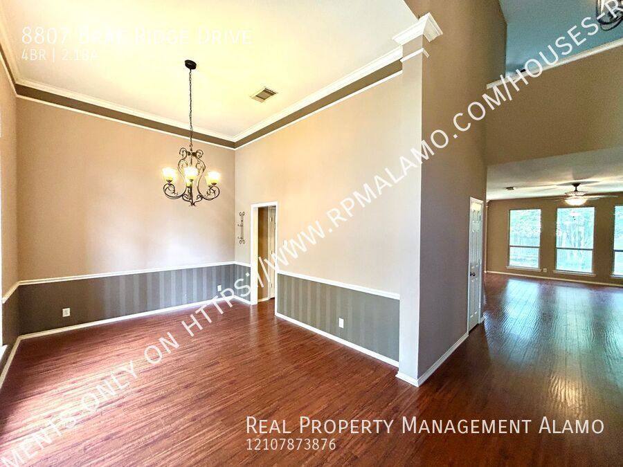 House for rent at 8807 Brae Ridge Dr, San Antonio, TX 78249