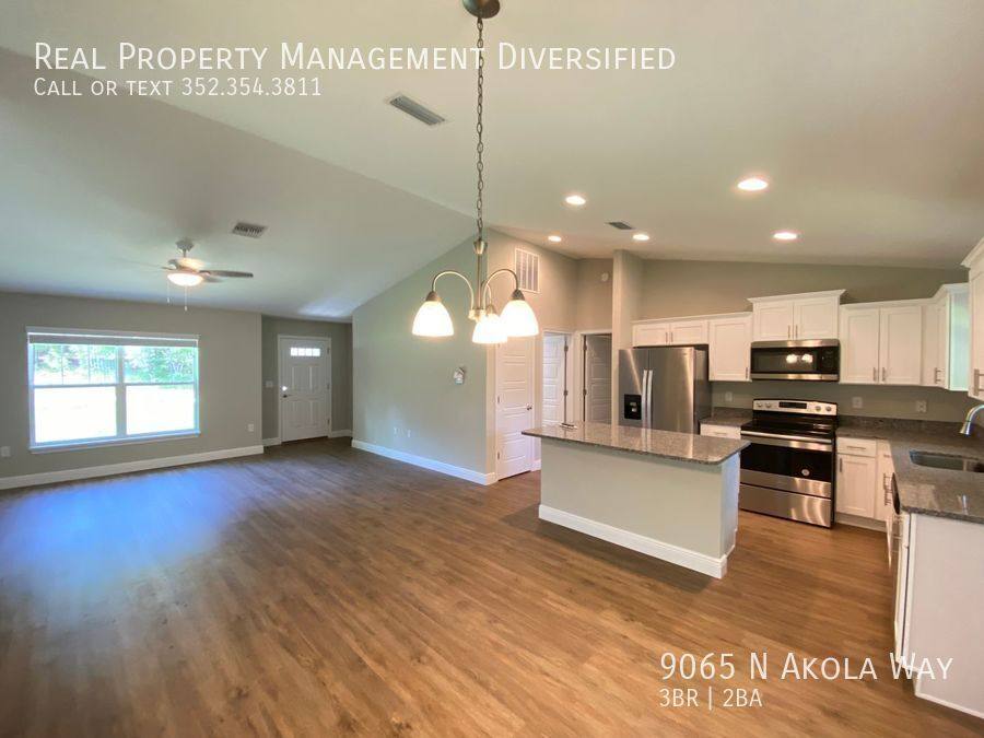 House for rent at 9065 N Akola Way, Dunnellon, FL 34434