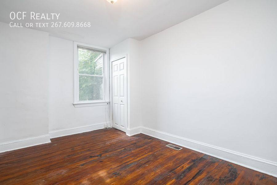 Condo for rent at 2214 Latona St, Philadelphia, PA 19146