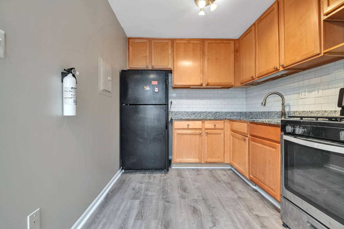 Condo for rent at 2400 41st St NW #415, Washington, DC 20007