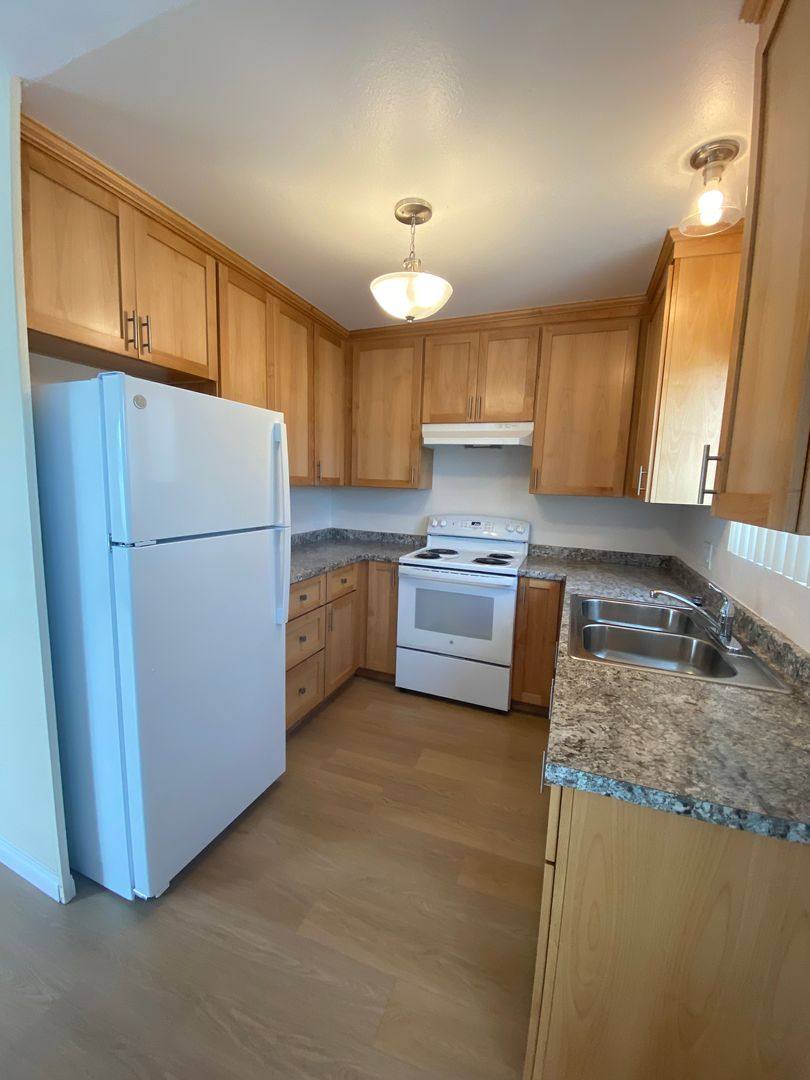 Apartment for rent at 4437 McClintock St #8, San Diego, CA 92116