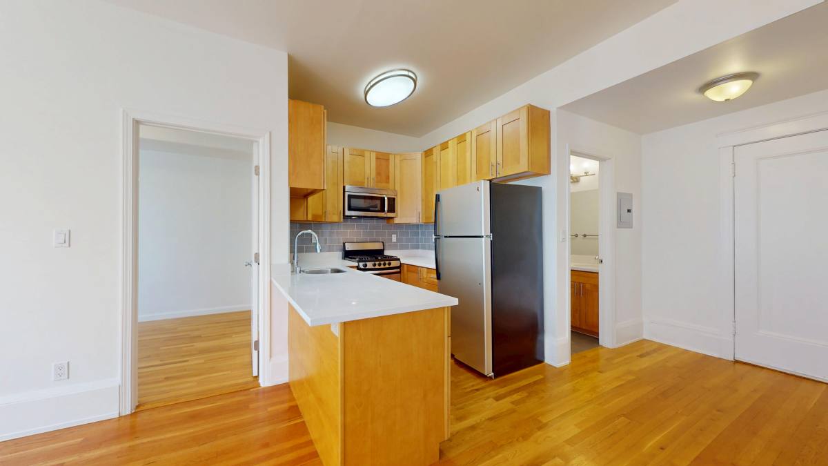 Apartment for rent at 1106 Bush St #304, San Francisco, CA 94109