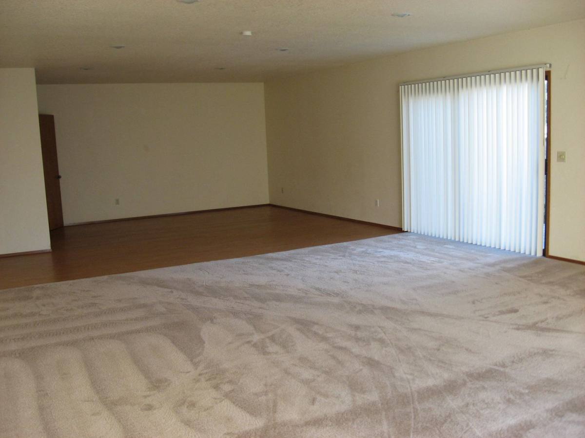 Apartment for rent at 824 Jensen Duplex, Oak Harbor, WA 98277