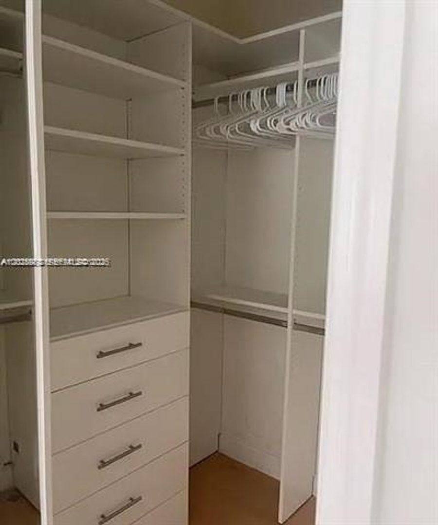 Townhouse for rent at 7778 NW 116th Ave, Miami, FL 33178