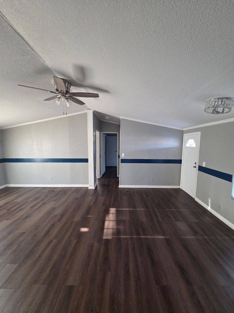 House for rent at 1131 Straight St, Soperton, GA 30457
