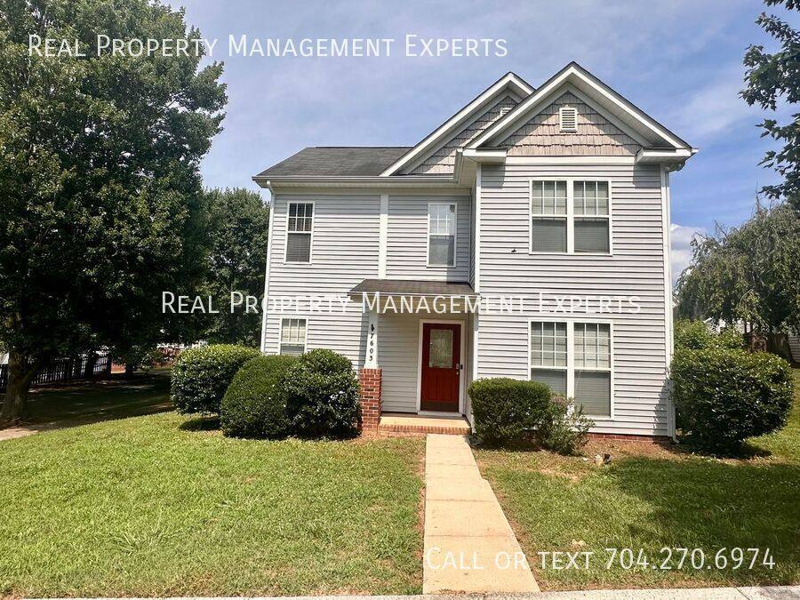 House for rent at 7603 Rolling Meadows Lane, Huntersville, NC 28078