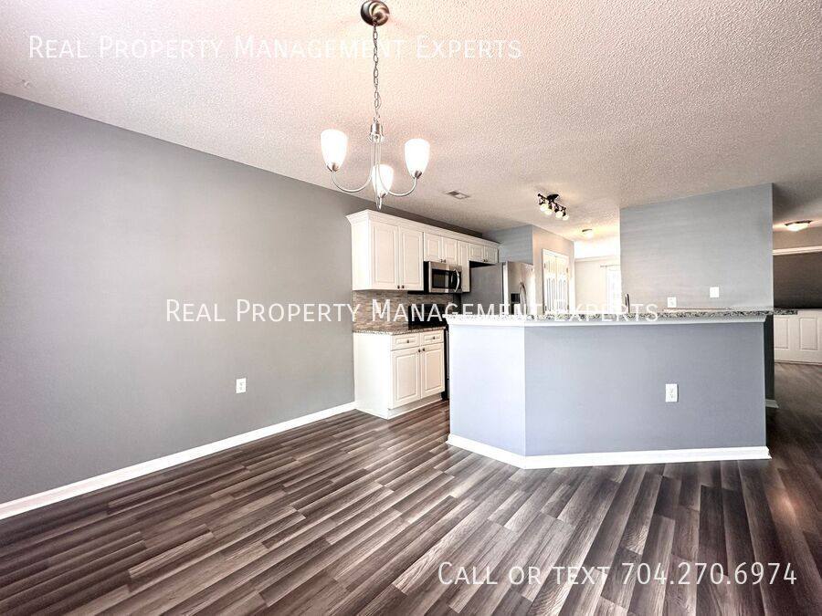 House for rent at 7603 Rolling Meadows Lane, Huntersville, NC 28078