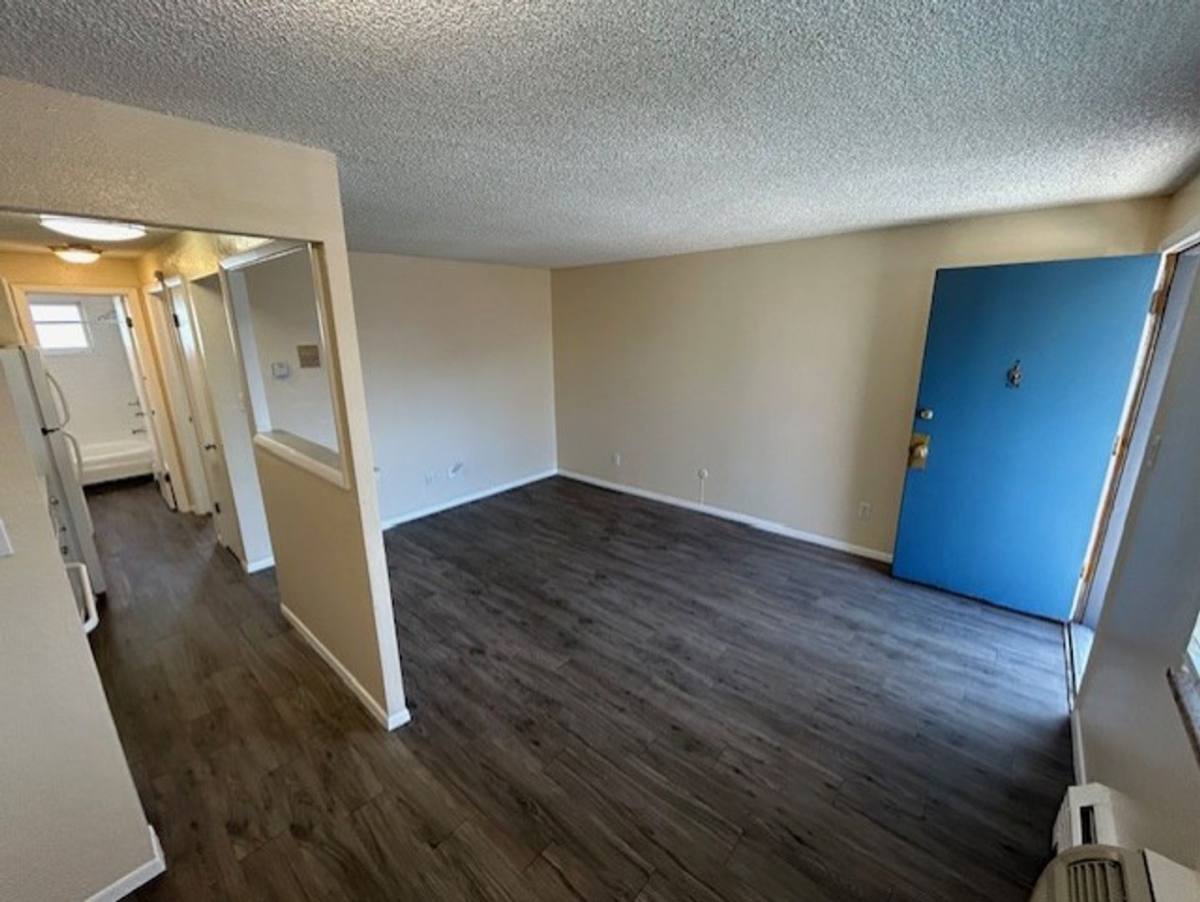 Apartment for rent at 833 N Emerson St, Denver, CO 80218
