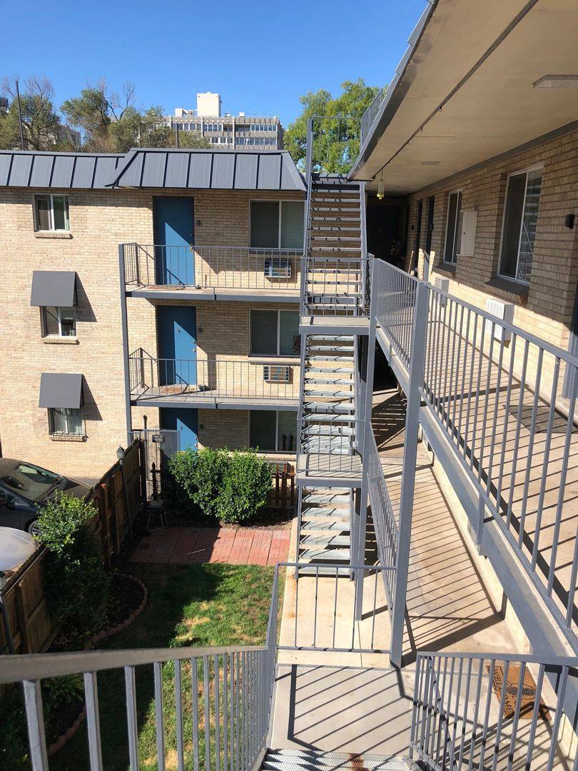 Apartment for rent at 833 N Emerson St, Denver, CO 80218