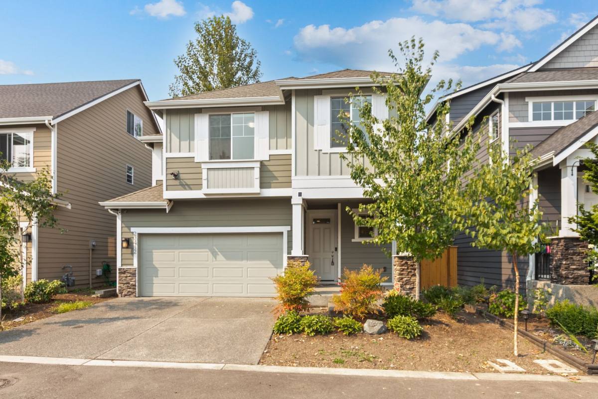 House for rent at 20412 5th Ave W, Lynnwood, WA 98036