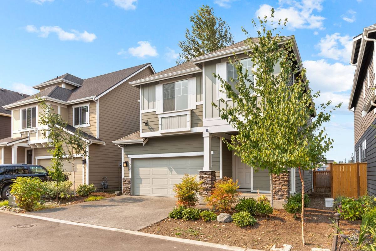 House for rent at 20412 5th Ave W, Lynnwood, WA 98036