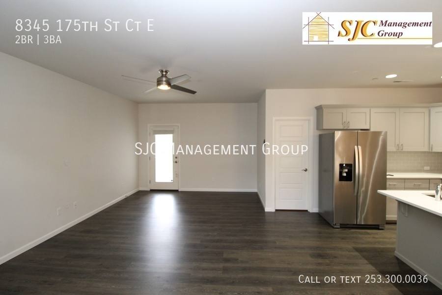 Townhouse for rent at 8345 175th St Court E, Puyallup, WA 98375