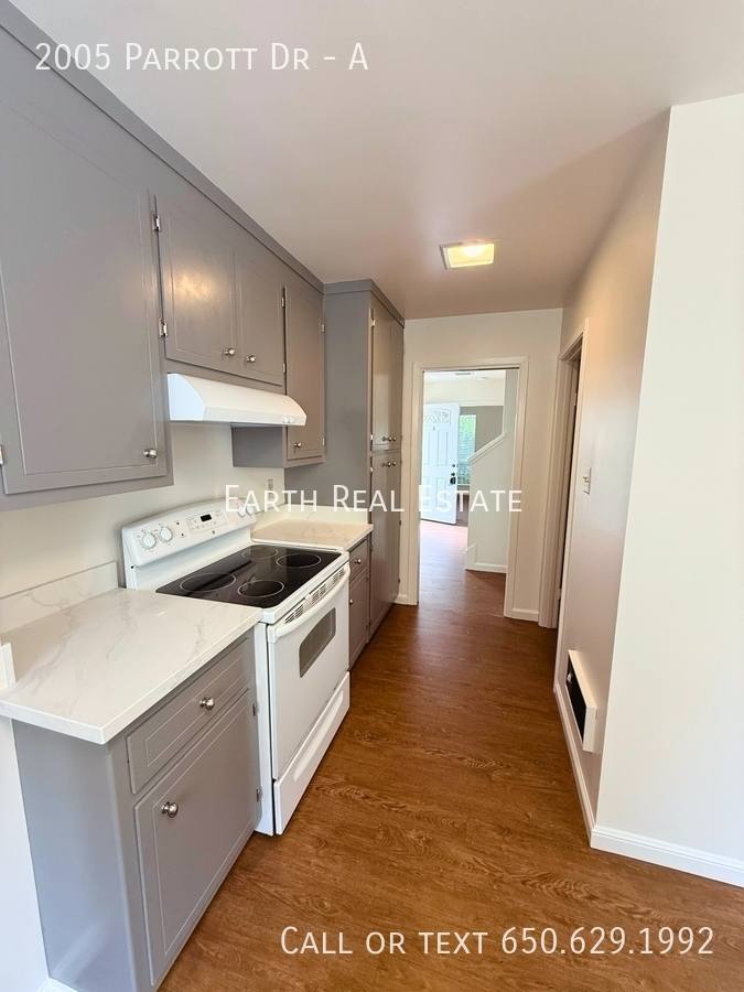 Townhouse for rent at 2005 Parrott Dr #A, San Mateo, CA 94402