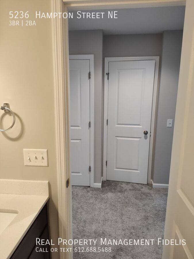 House for rent at 5236 Hampton St NE, Prior Lake, MN 55372