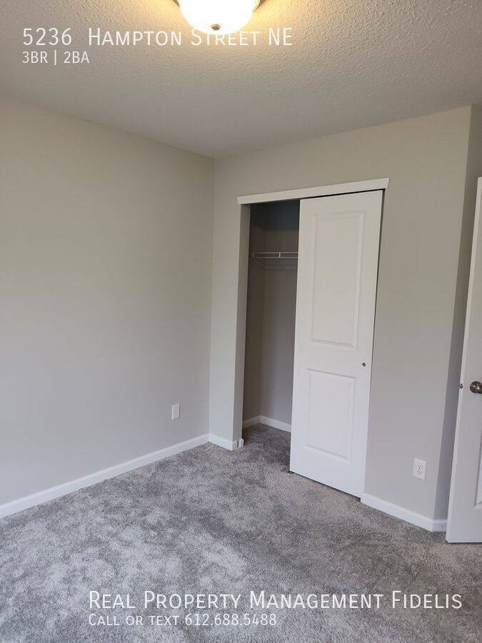 House for rent at 5236 Hampton St NE, Prior Lake, MN 55372
