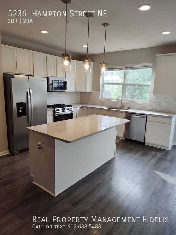 House for rent at 5236 Hampton St NE, Prior Lake, MN 55372