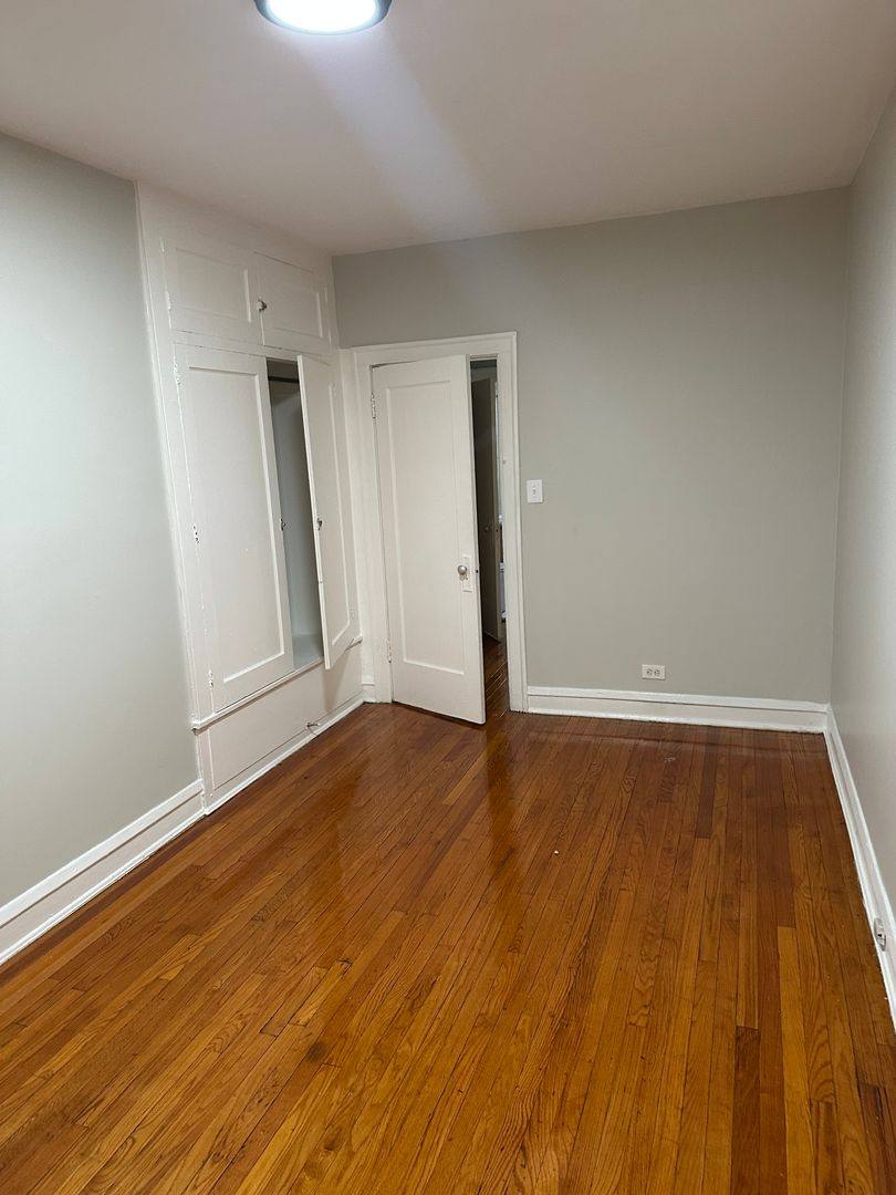 Apartment for rent at 7945-53 S Langley Ave, Chicago, IL 60619
