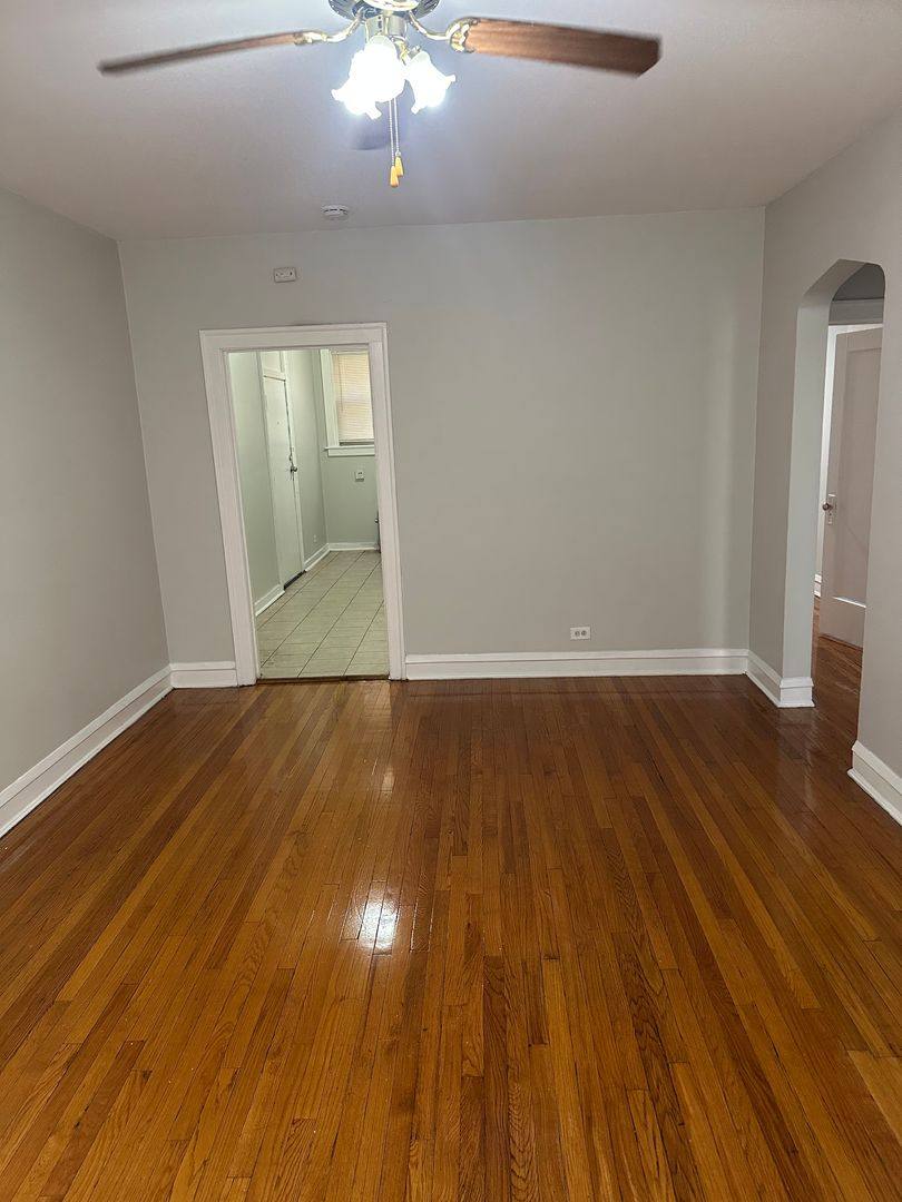 Apartment for rent at 7945-53 S Langley Ave, Chicago, IL 60619