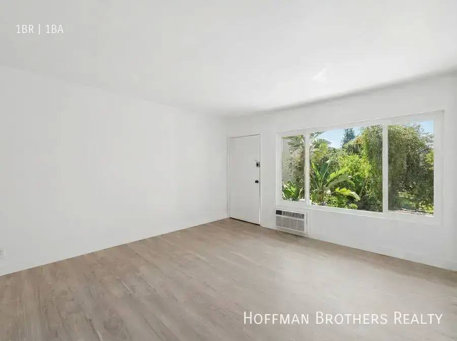 Apartment for rent at 6828 Fulton Ave #5, North Hollywood, CA 91605