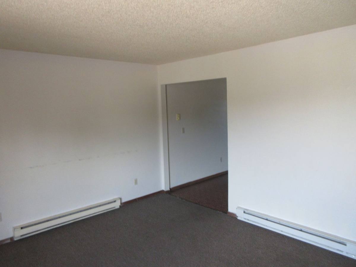 Apartment for rent at 1433 Eagles Nest Circle, Gillette, WY 82718
