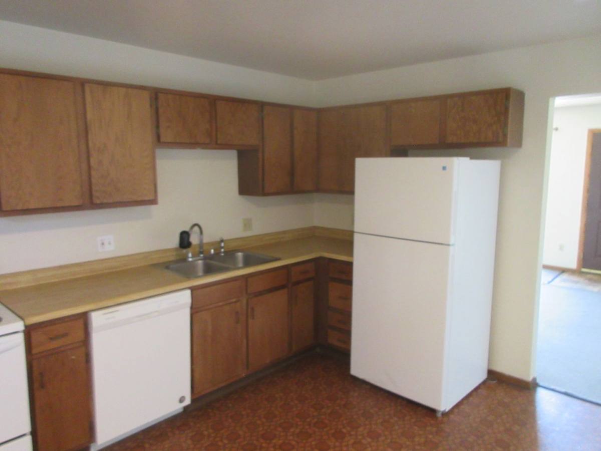 Apartment for rent at 1433 Eagles Nest Circle, Gillette, WY 82718