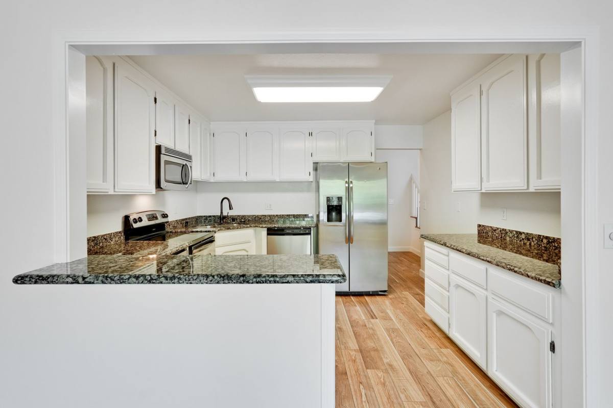 Townhouse for rent at 3675 Brach Way, Santa Clara, CA 95051