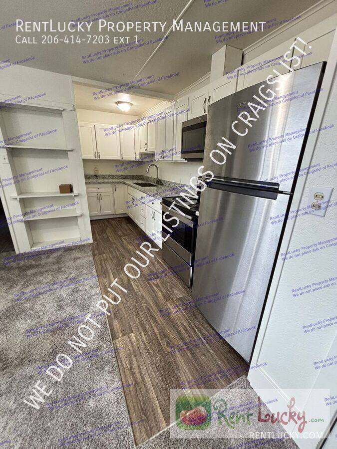 Apartment for rent at 6002 S Oakes St #4, Tacoma, WA 98409