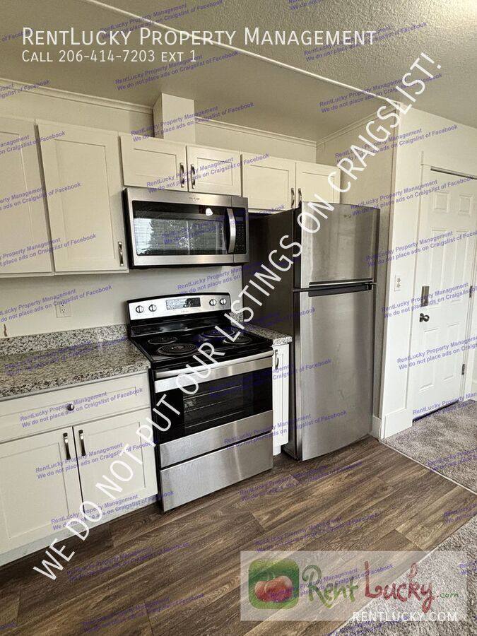 Apartment for rent at 6002 S Oakes St #4, Tacoma, WA 98409