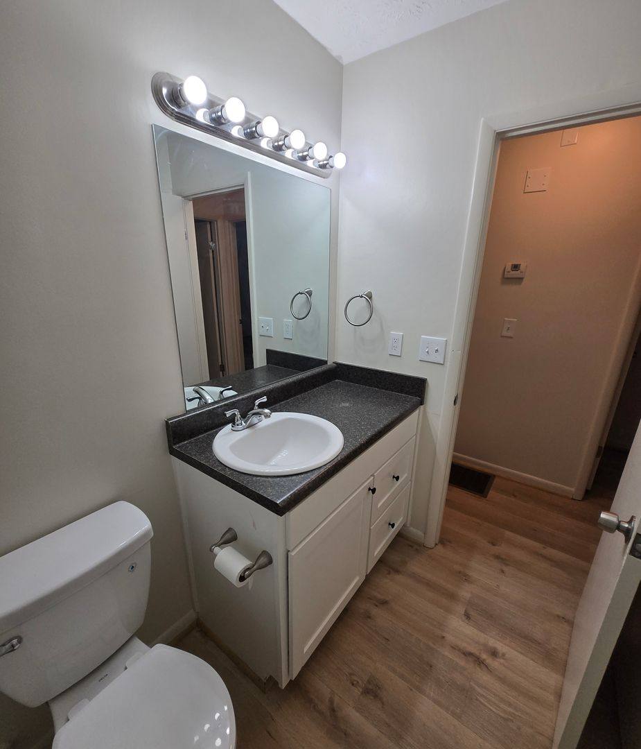 Apartment for rent at 1505 & 1526 Warrior Rd, Anniston, AL 36207
