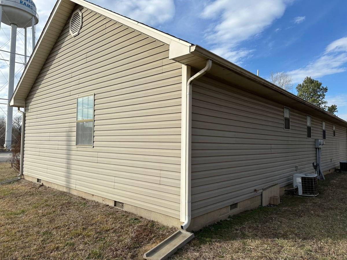 Apartment for rent at 7113 SE 66th Terrace - Duplex, Riverton, KS 66770