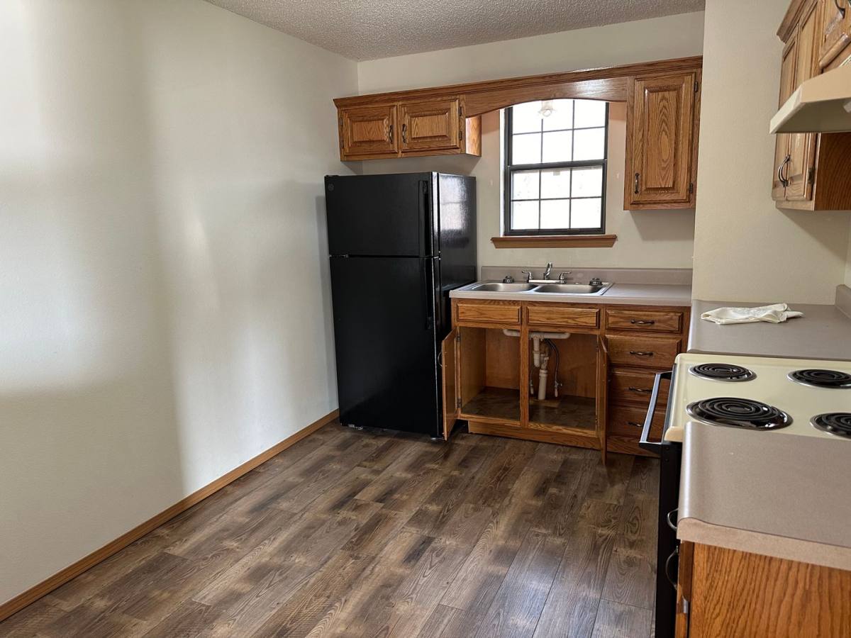 Apartment for rent at 7113 SE 66th Terrace - Duplex, Riverton, KS 66770