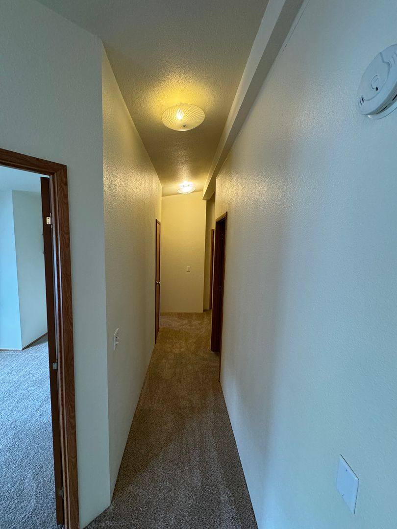 House for rent at 37997 Soap Creek Rd, Corvallis, OR 97330