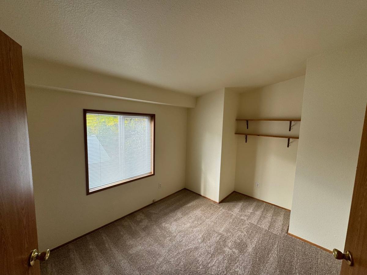 House for rent at 37997 Soap Creek Rd, Corvallis, OR 97330